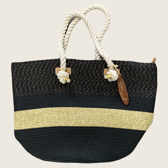 Sun N’ Sand Tote - Picture 4 of 4